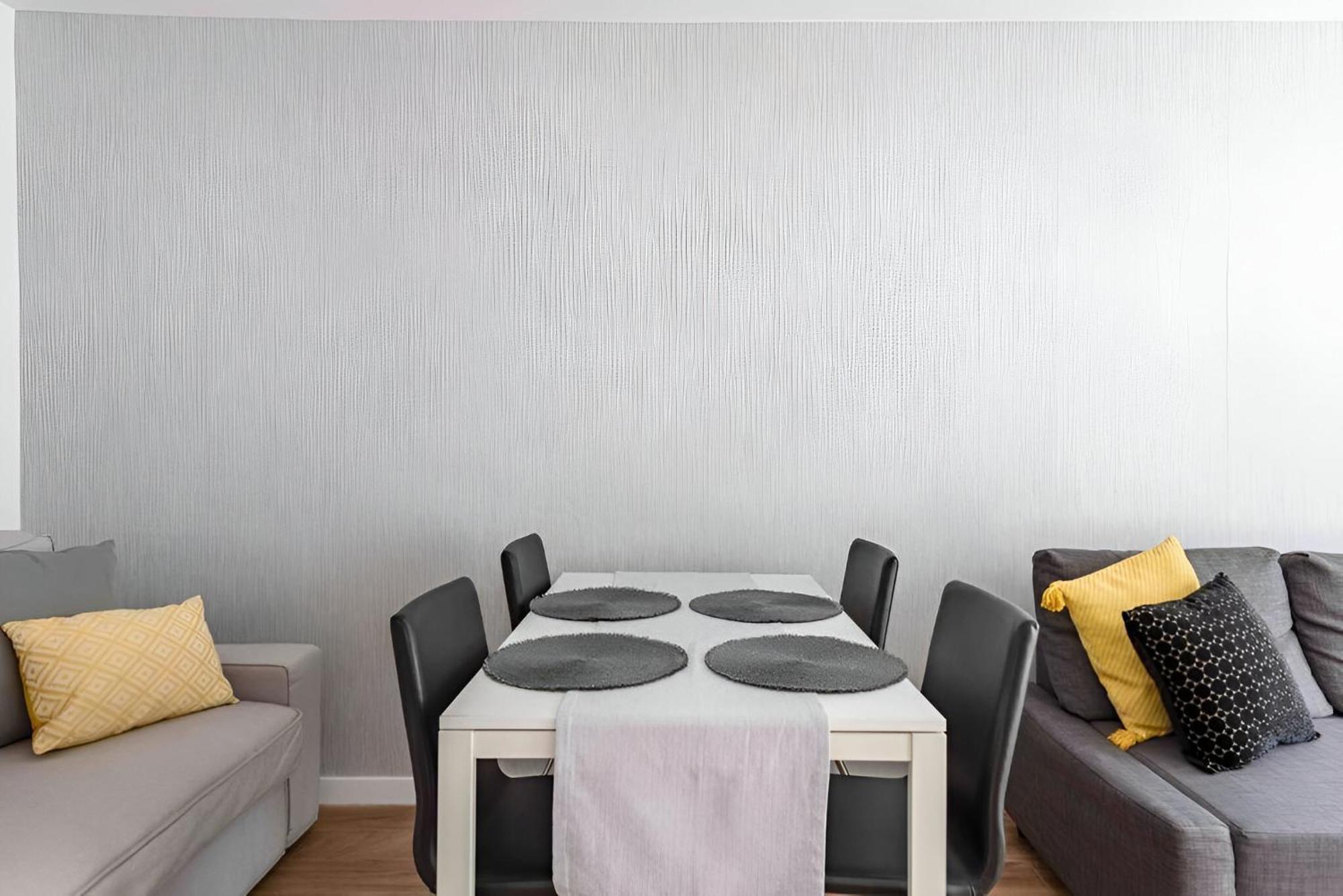 Leisure Central Zlota Lovely 2 Bedroom Leilighet *